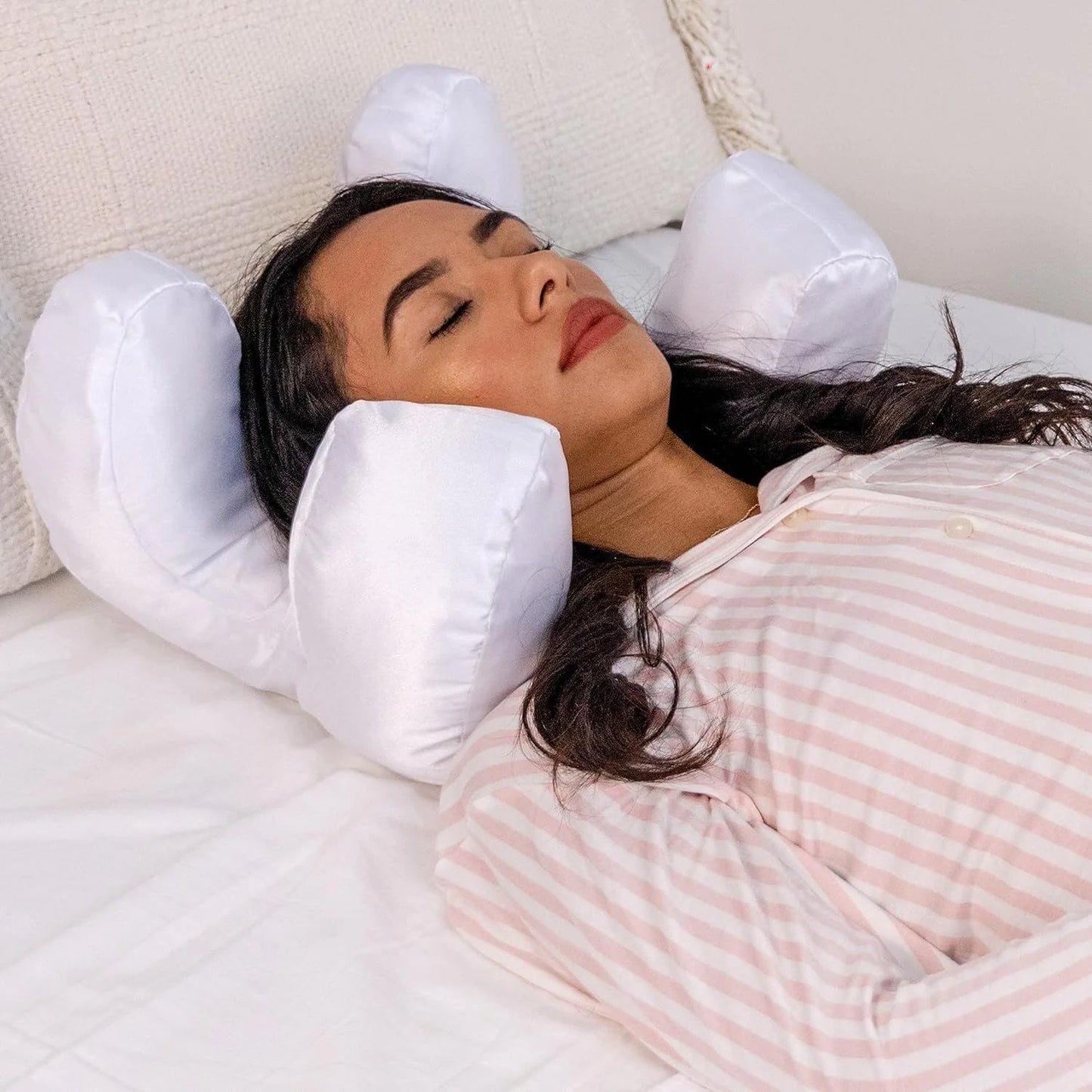 🛏️ Roo Approved! Anti-Wrinkle Face Pillow – Sleep Pretty, Wake Up Glowin' ✨✅